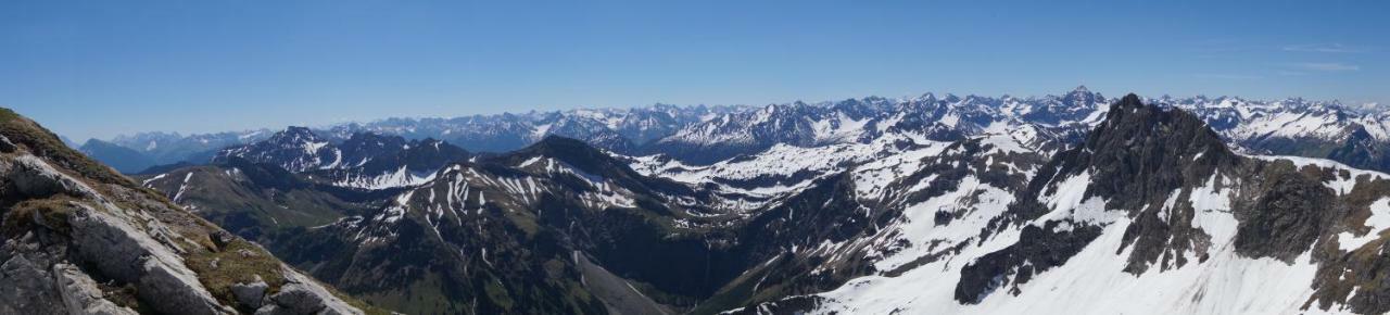 Alpenappartement Kleiner Tannheim Exteriör bild